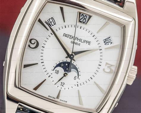 Patek Philippe Gondolo Calendario, 5135J